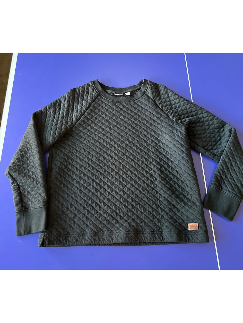 L.L.Bean Quilted Black Sweatshirt Women’s Size Large